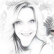 Julie Hunter's photo