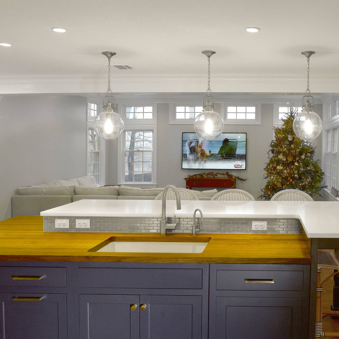 Chatham Bright Transitional