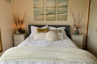 Inspiration for a beach style bedroom in Central Coast.