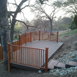 Inspiration for a timeless deck remodel in Sacramento