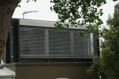 SURESHAD Basic 80C Retractable External Aluminium Venetian Blinds / Louvres