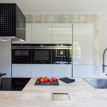Light grey lacquer in modern interior
