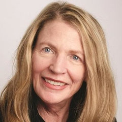 Sue Keller, a Smith & Noble In-Home Designer