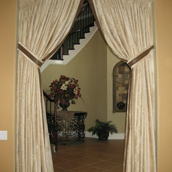 Arched windows - Curtains
