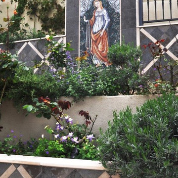 Innovative Garden Retaining Wall