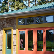Cabins & Cottges