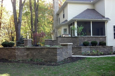 This is an example of a traditional landscaping in Cleveland.