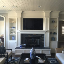 Santana- Family Room- Foyer