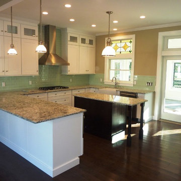 Traditional White Shaker Kitchen