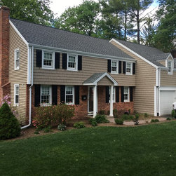 Cedar Discovery - Pebblestone Clay - Siding And Stone Veneer