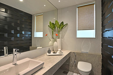 Example of a minimalist bathroom design in Mumbai