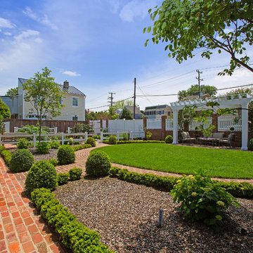 Old Town Alexandria: Recreating a Colonial Garden