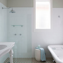 bathroom shower doors/glass panels
