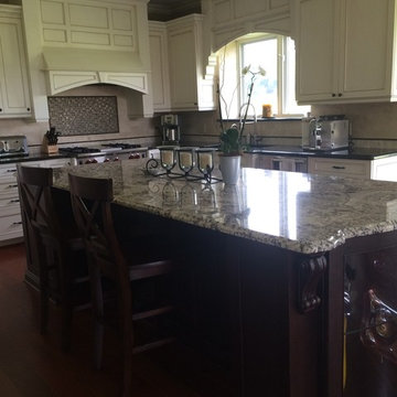 Two tone kitchen countertops
