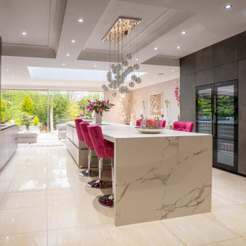 Featured Contemporary Kitchen
