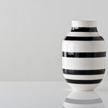 decor/vases