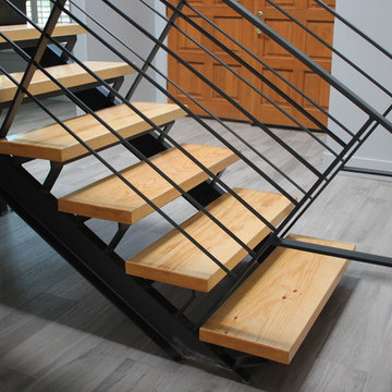 Self Supporting Stair Unit