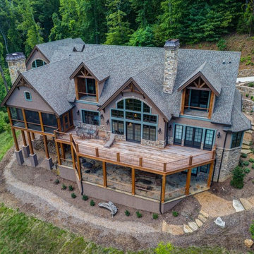 SkyTop Estate