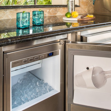Waterfront Outdoor Kitchen — Merritt Island