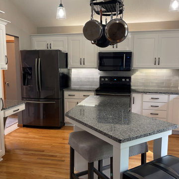 Modern Shaker REFRESH