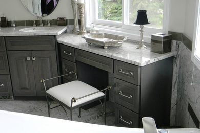 Trendy home design photo in Seattle