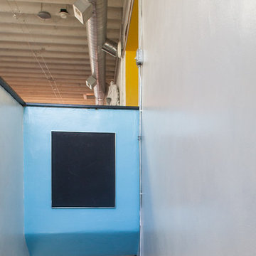 My Houzz: Artists Share a Colorful Industrial Loft and Studio