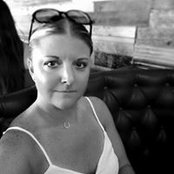 Danielle Cole's photo