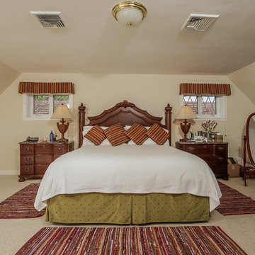 Point Pleasant | 333 - 0 Poppasquash Rd | Bristol, RI