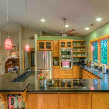 Warmth and Modern Style Meet at Smith Mountain Lake