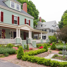 Colonial Farmers Porch
