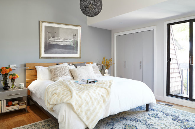 Transitional Bedroom by Valerie Wilcox: Photographer