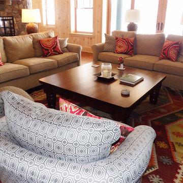 LUX LODGE: Great room anchored by large cocktail table