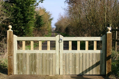 Wooden Garden Gates Made To Measure