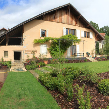 JARDIN A LA CAMPAGNE : PISCINE & NATURE / 1200 m2 / HAUTE-SAVOIE (74)