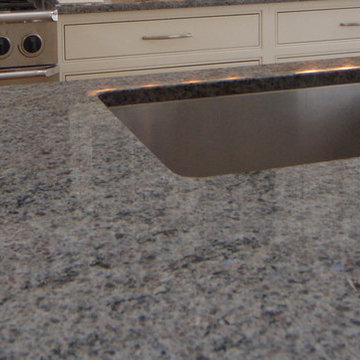 Highland Avenue Kitchen