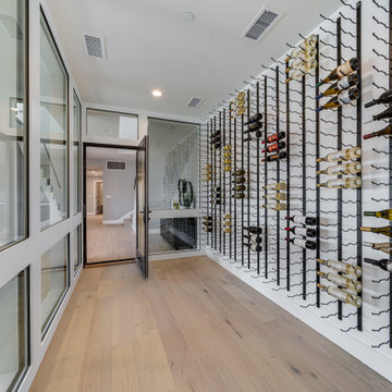 3914 Heathfield - Design Build + Merchandised