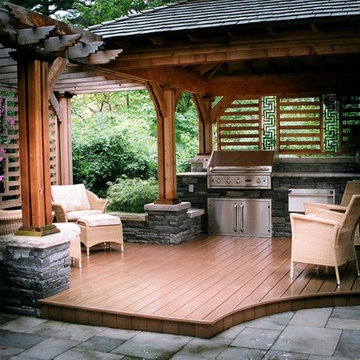 Asian-Influenced Courtyard