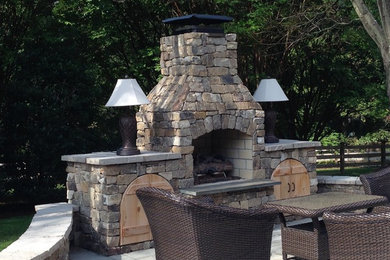 Inspiration for a timeless patio remodel in Cincinnati