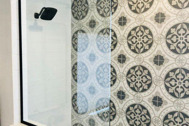Bathroom - bathroom idea in Phoenix