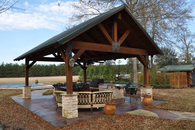 Mountain style patio photo in Austin