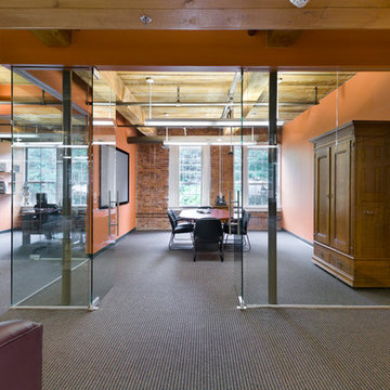 Frameless Office & Conference Rooms