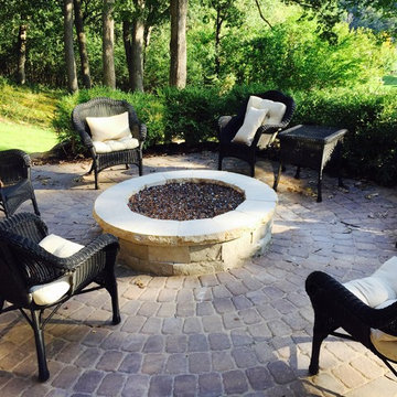 Gas Cut Stone Fire Pit and Paver Patio