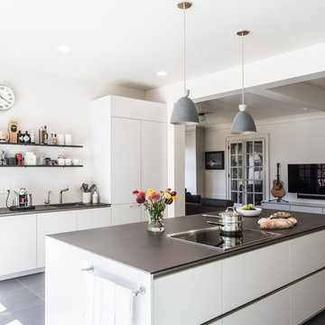 Refreshing Spacious Kitchen