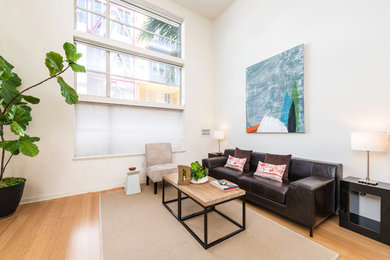 Family room - family room idea in San Francisco