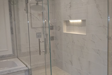 Inspiration for a modern bathroom remodel in New York