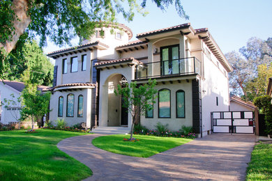 Mediterranean exterior home idea in Los Angeles
