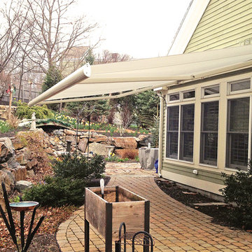 Elegant Series G250 accents walkway