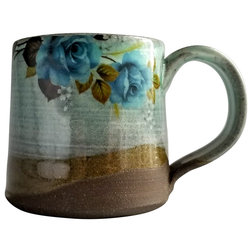 Traditional Mugs by Liz Kelly Pottery