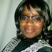Yemisi Alade's photo