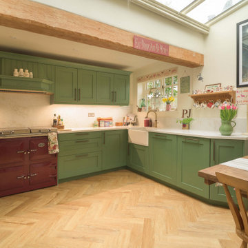 Green Classic Kitchen in Aylesbury